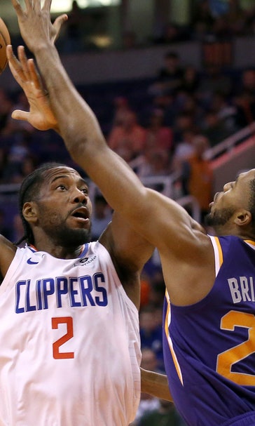 Booker, Oubre lead Suns over Clippers 130-122
